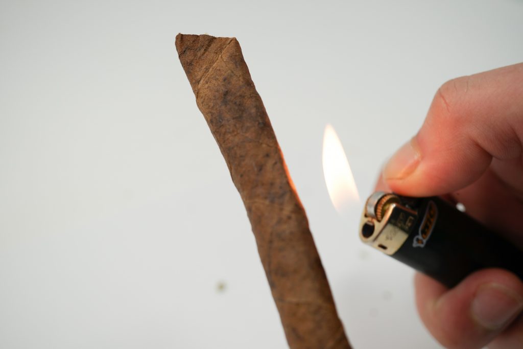 blunt vs joint