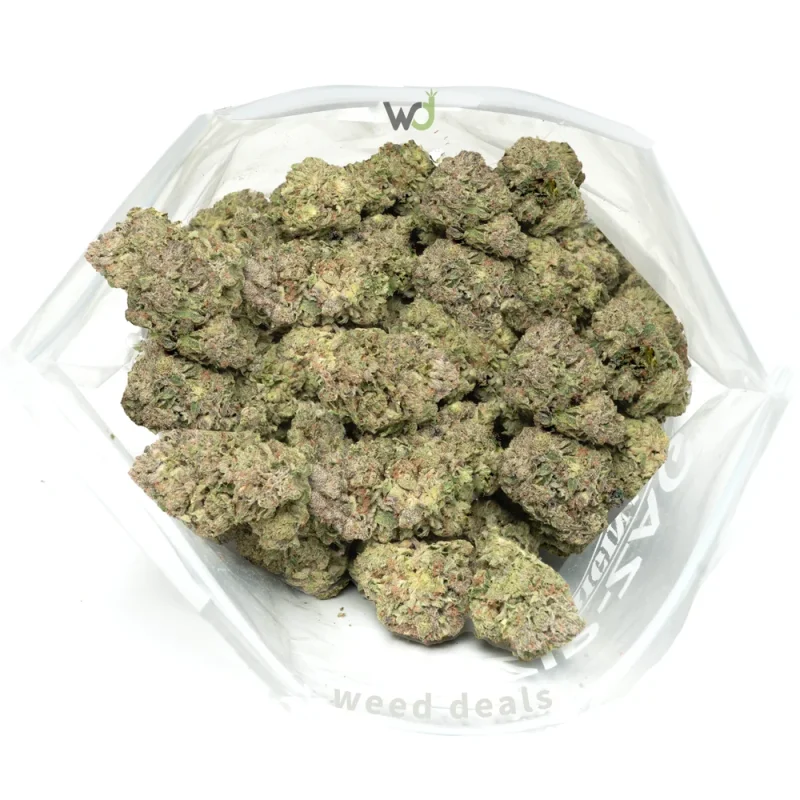 Bruce-Banner-Chunk-Buds-Covered-in-purple-hues-and-frost-trichomes-1